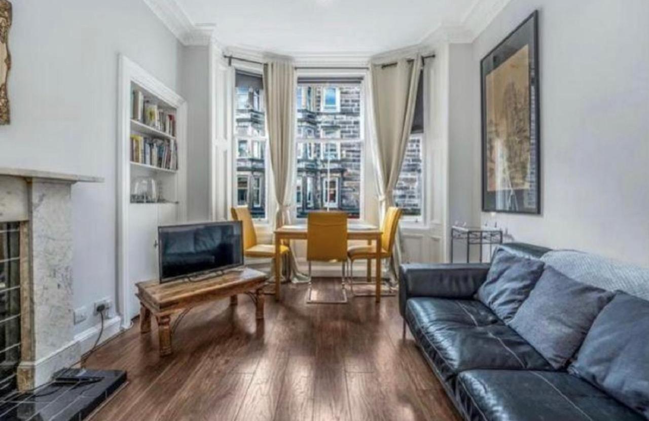 Spacious & Comfortable 3 Bedroom Apartment - Near City Centre - Free Parking Available - Sleeps Up To 5 Guests Édimbourg Extérieur photo